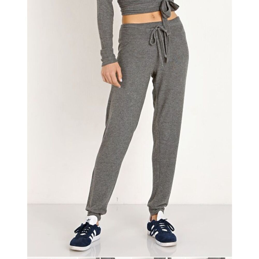 Beyond Yoga Gray Women's Pants